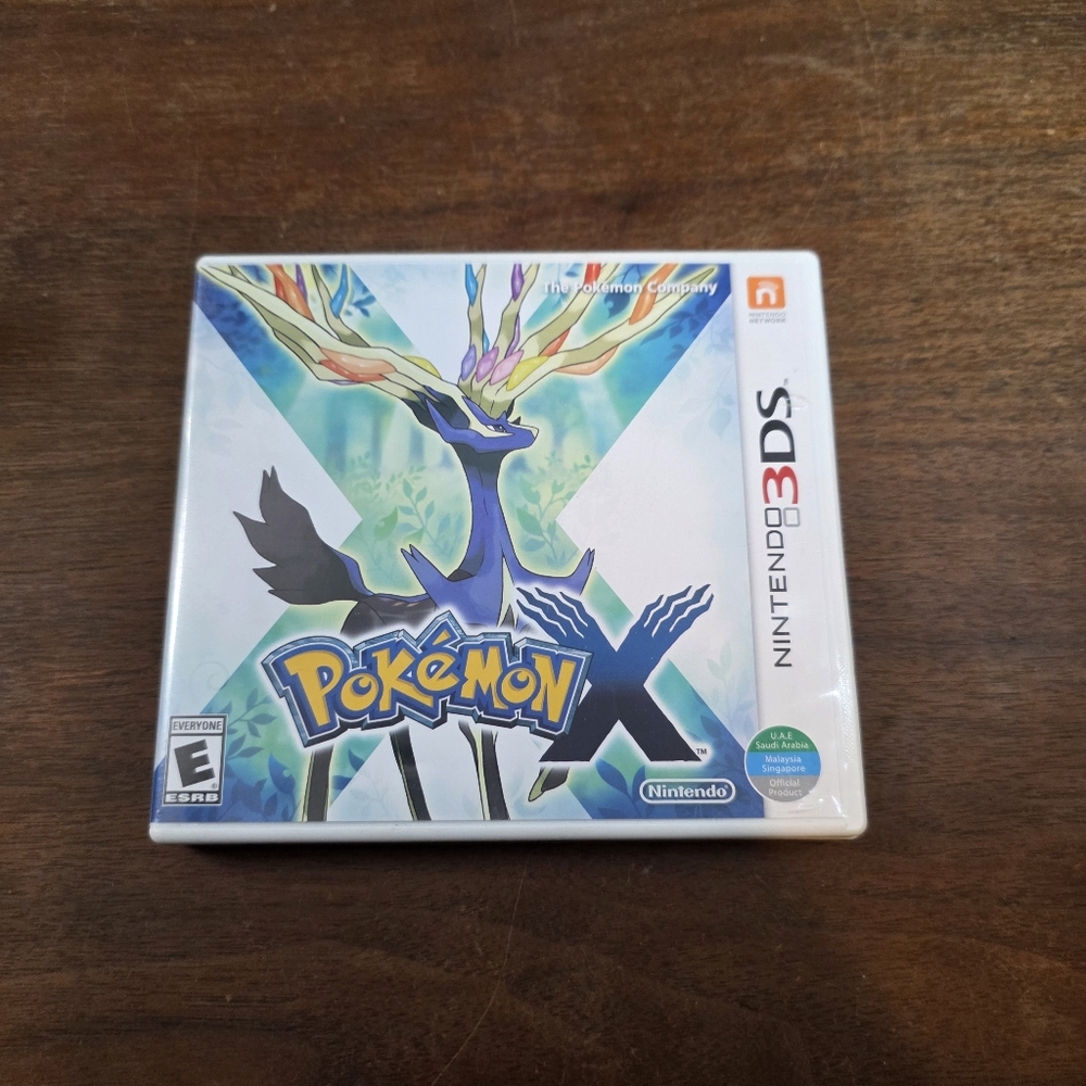 Nintendo 3DS Pokemon X Game CiB